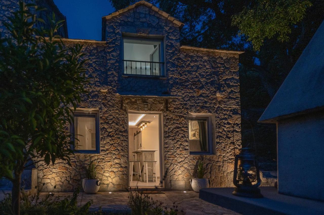 Kuca Za Odmor Lavanda II درفينيك المظهر الخارجي الصورة