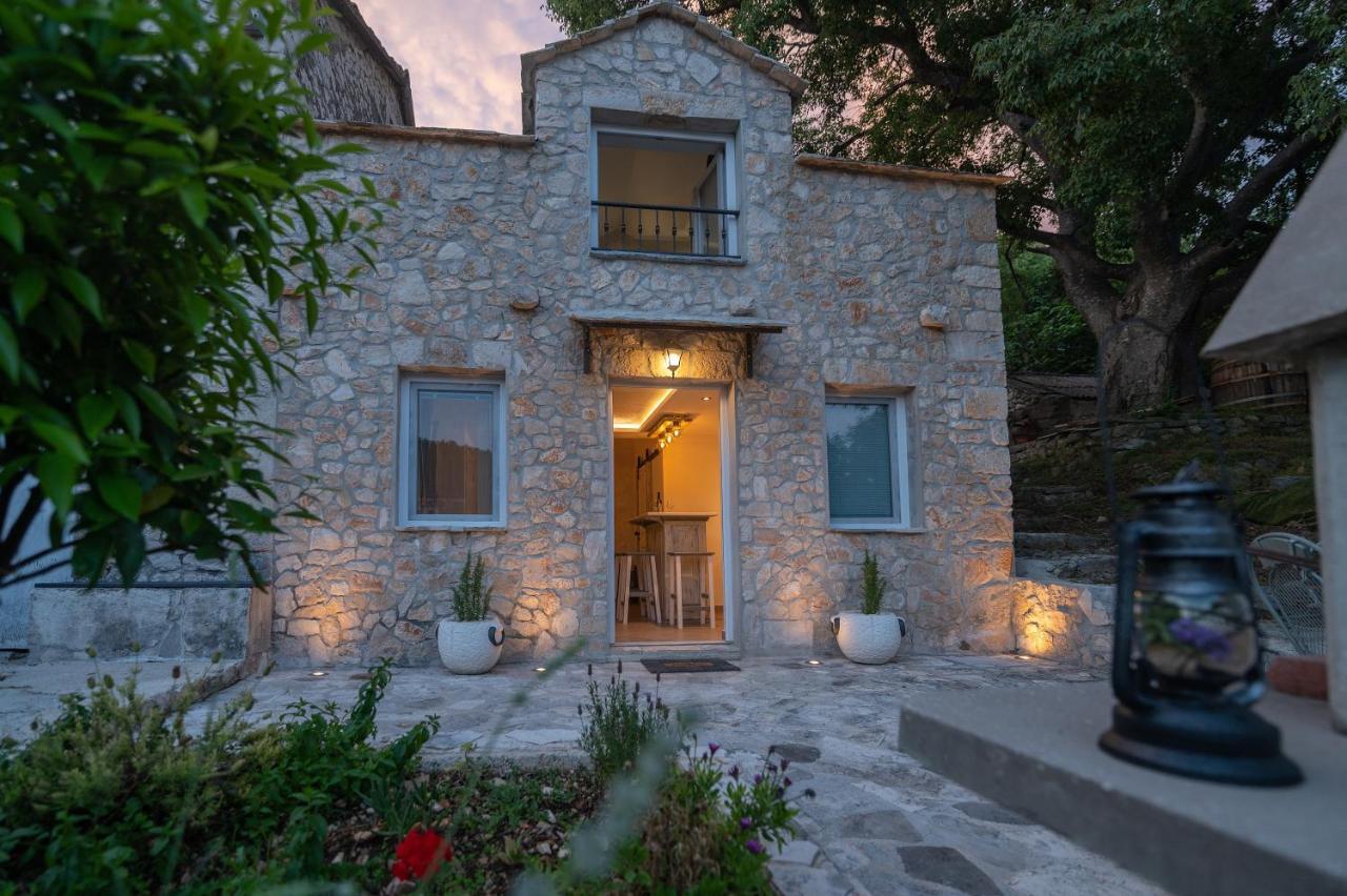 Kuca Za Odmor Lavanda II درفينيك المظهر الخارجي الصورة